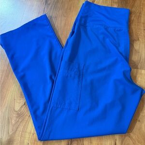 Medcouture maternity scrubs size M royal blue